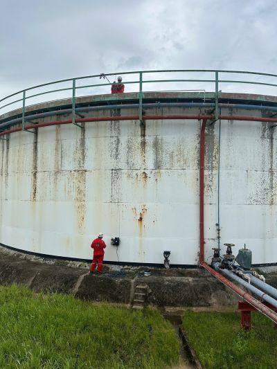 UTM TANK CLIMBING ROBOT – QIS'S BREAKTHROUGH IN TECHNOLOGY RESEARCH &amp; APPLICATION